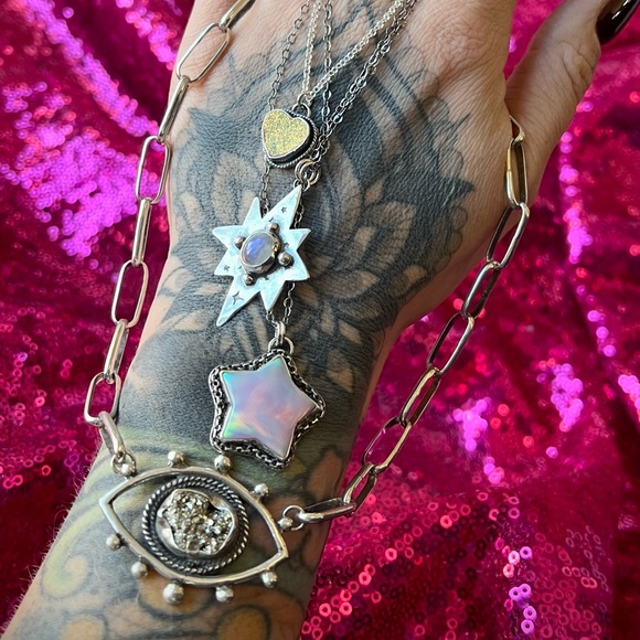 Hand crafted, sterling silver jewelry - various items & sizes. - Picture 2 of 6